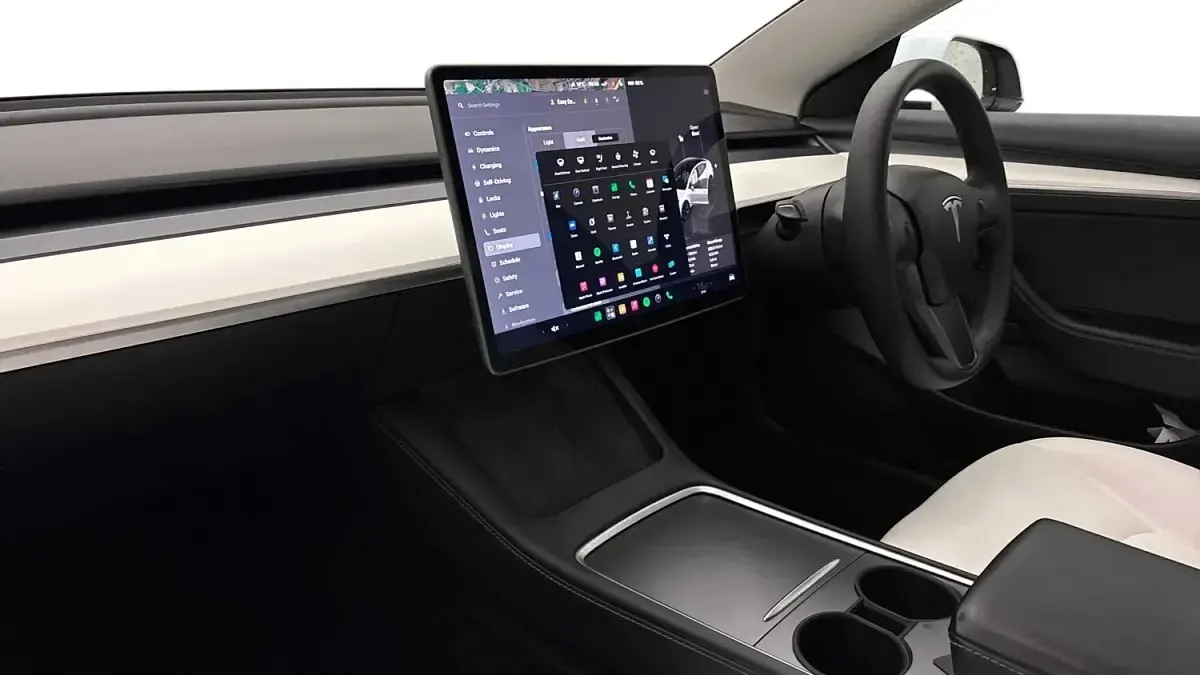 Used Tesla Model 3 Standard Range 52 kW (72 HP) 2022 White Sedan