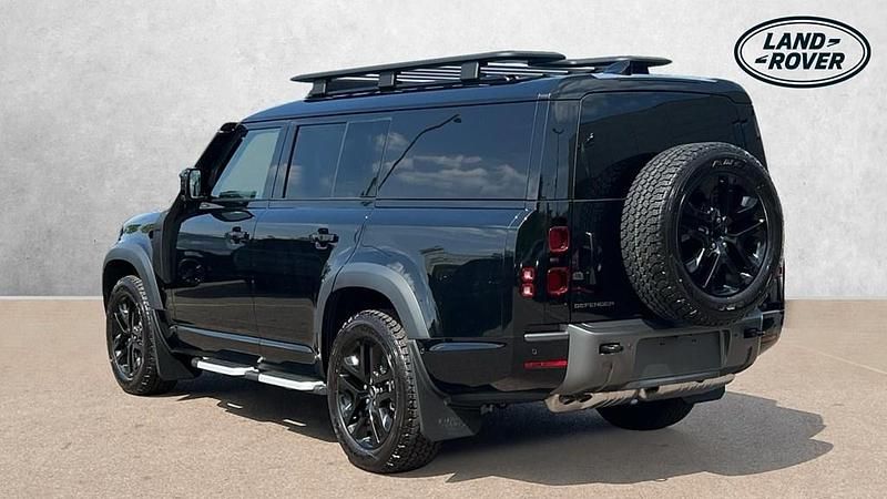 Used Land Rover Defender 300 HP (220 kW) 2025 Black SUV