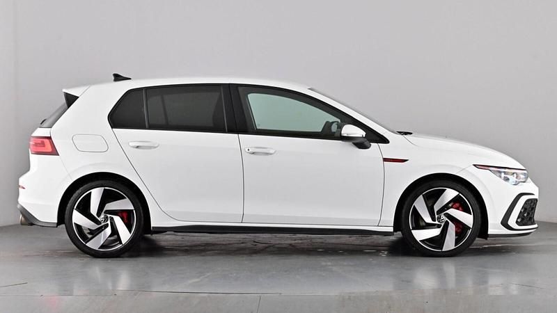 Used VW Golf VIII GTI 245 HP (180 kW) 2023 Pure white Hatchback