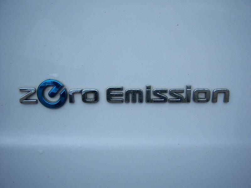 Used Nissan e-NV200 Acenta 80 kW (109 HP) 2015 White MPV