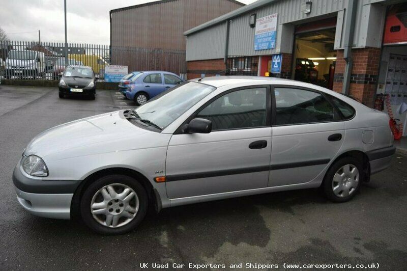 Used Toyota Avensis 127 HP (93 kW) 2003 Hatchback