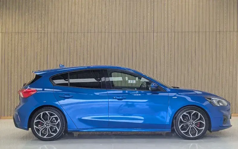 Used Ford Focus ST-Line X 125 HP (91 kW) 2018 Blue Hatchback