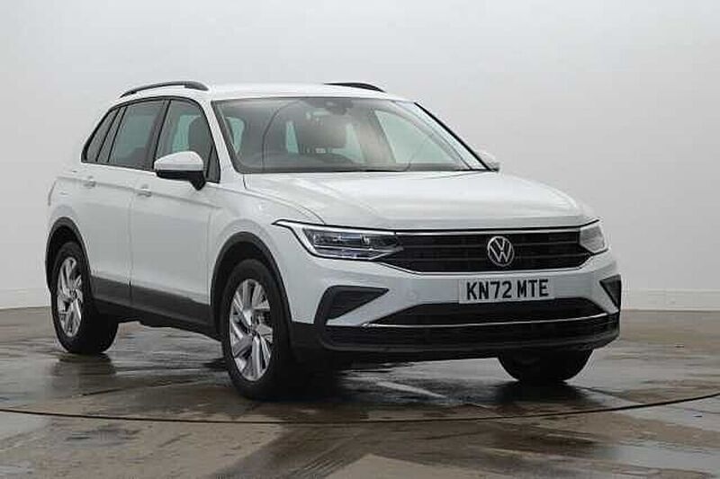 Used 2022 VW Tiguan Life SUV | £21,995 (Super price) - Image 1/4