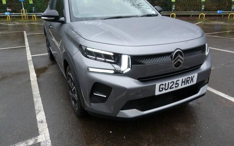 Used Citroën C3 101 HP (74 kW) 2025 Hatchback