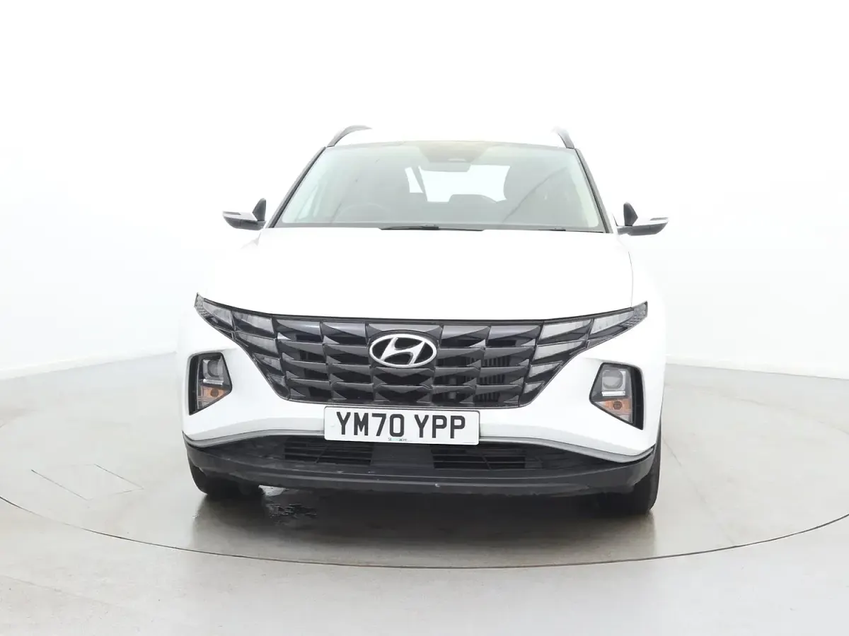 Used Hyundai Tucson SE 150 HP (110 kW) 2021 White SUV