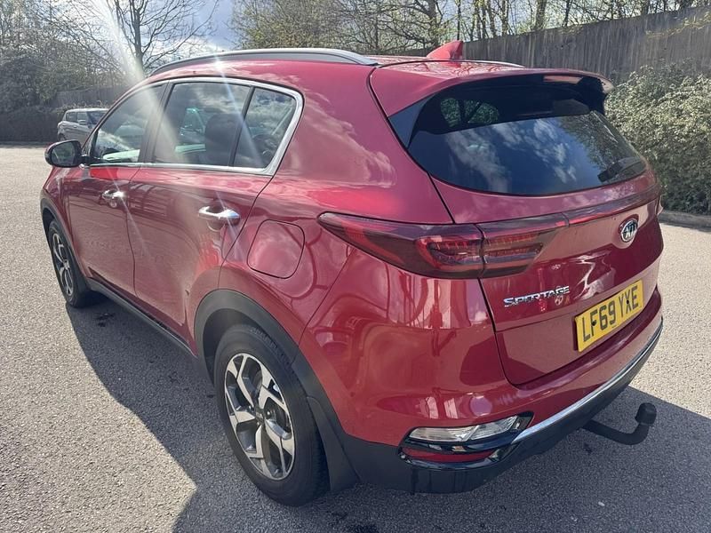 Used Kia Sportage 134 HP (98 kW) 2019 Red SUV