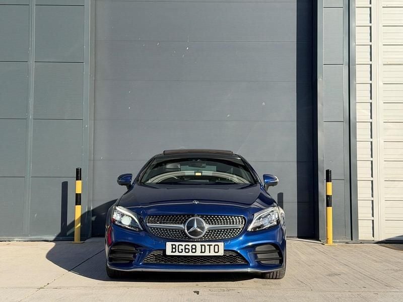 Used Mercedes C300 AMG Line Premium Plus 258 HP (189 kW) 2018 Blue Coupe