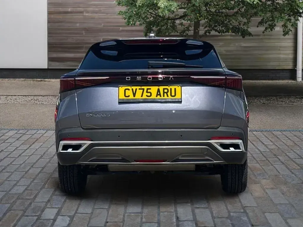 Used Omoda 5 147 HP (108 kW) 2025 Grey SUV