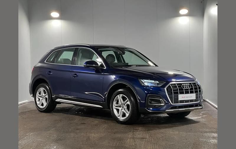 Blue Used 2023 Audi Q5 Sport SUV | £29,998 (Fair price) - Image 1/4