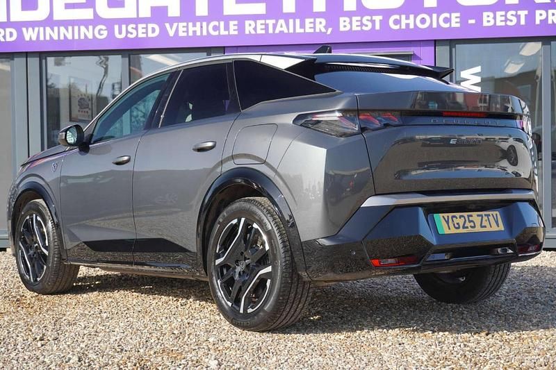 Used Peugeot e-3008 GT 152 kW (207 HP) 2025 Grey SUV