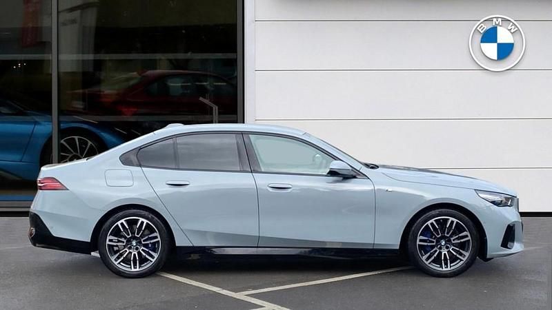 Used BMW 520 M Sport 205 HP (150 kW) 2025 Grey