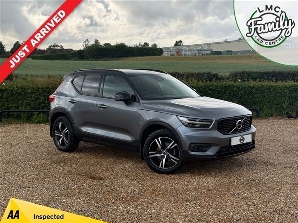 Grey Used 2019 Volvo XC40 R-Design SUV | £22,635 (Fair price) - Image 1/1