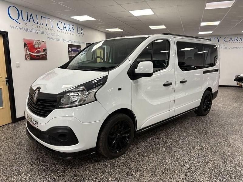 White Used 2016 Renault Trafic Business Van | £12,999 - Image 1/4