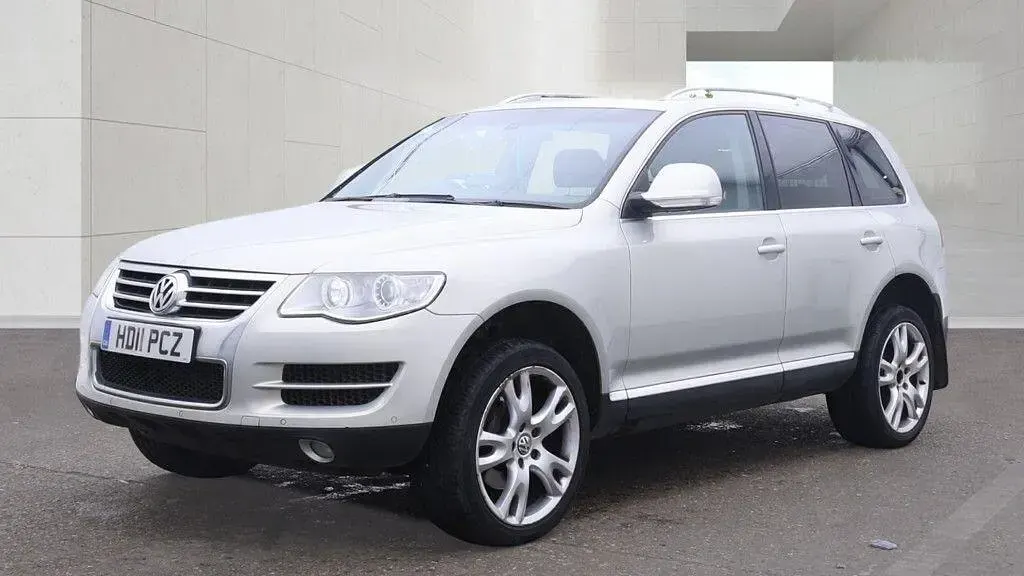Used VW Touareg SE 2011 Silver SUV