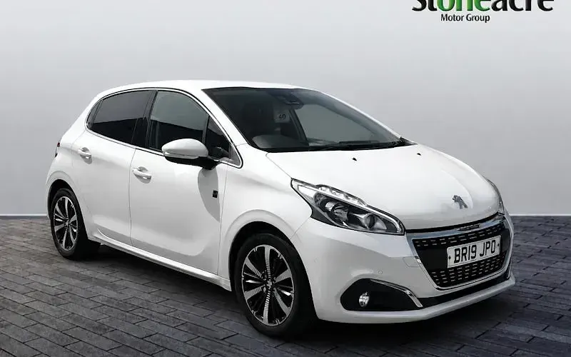Used Peugeot 208 S 82 HP (60 kW) 2019 Hatchback