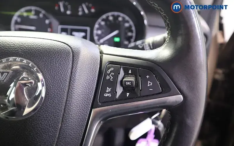 Used Vauxhall Mokka Active 140 HP (102 kW) 2018 Brown SUV