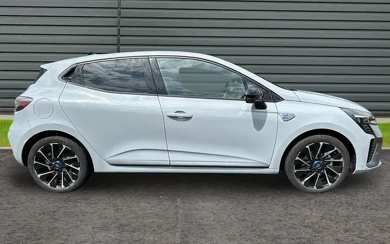 Used Renault Clio Esprit Alpine 143 HP (105 kW) 2025 Red Hatchback
