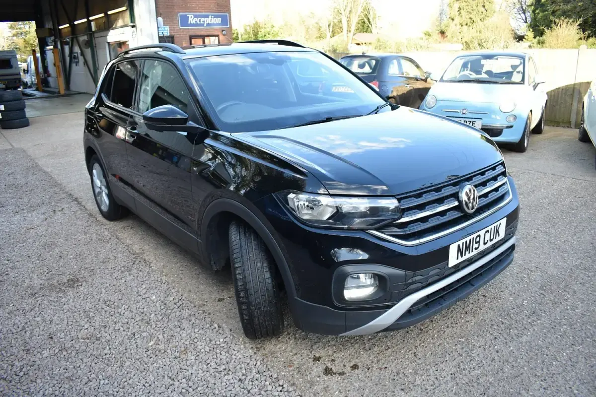 Used VW T-Cross SE 115 HP (84 kW) 2019 Black SUV