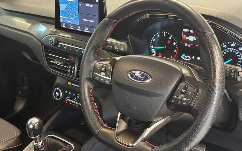 Used Ford Focus ST-Line X 125 HP (91 kW) 2019 Black Hatchback