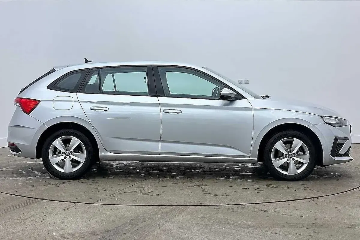 Used Skoda Scala SE 85 HP (62 kW) 2025 Brilliant silver metallic Hatchback
