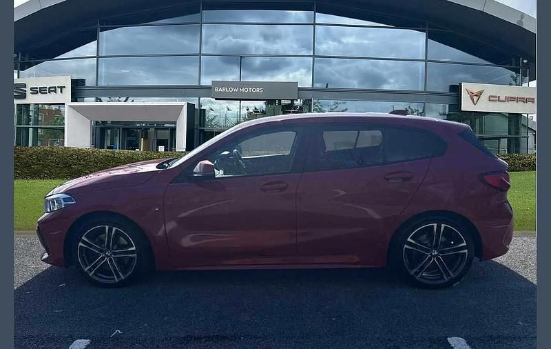 Used BMW 120 M Sport 187 HP (137 kW) 2020 Red Hatchback