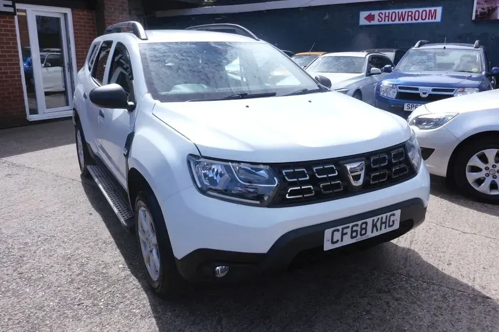 Usado Dacia Duster Essentiel 115 HP (84 kW) 2019 Branco SUV