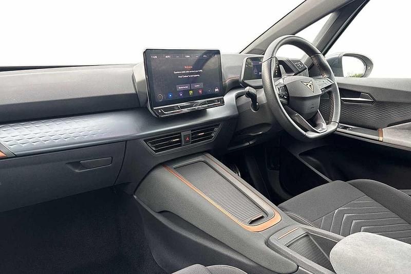 Used Cupra Born 150 kW (204 HP) 2022 White Hatchback