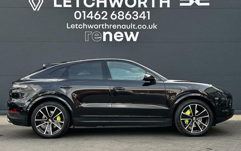 Used Porsche Cayenne E-Hybrid Coupe 462 HP (339 kW) 2022 Coupe