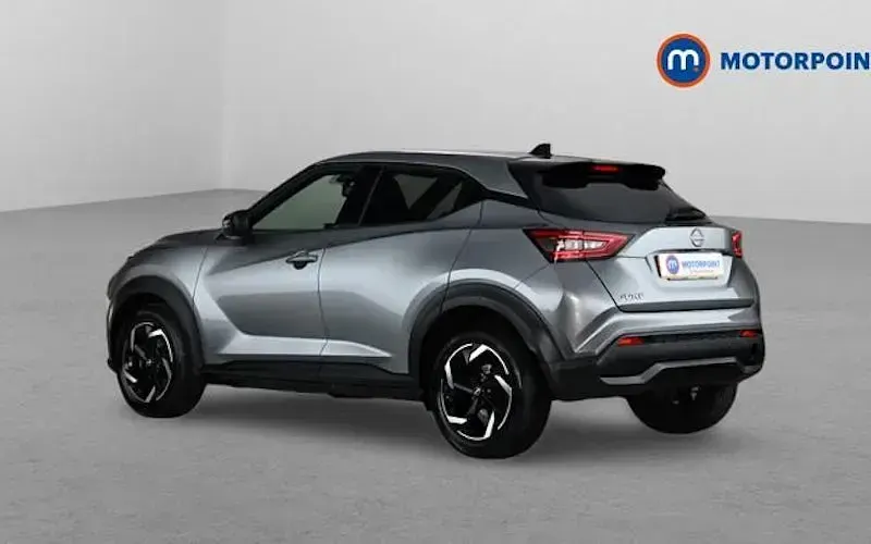 Used Nissan Juke N-Connecta 114 HP (83 kW) 2023 Grey SUV