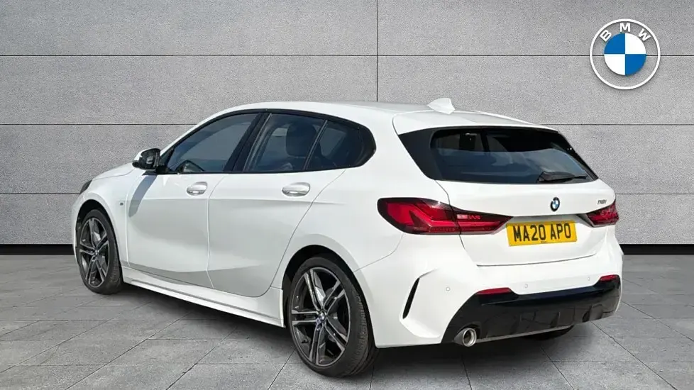 Used BMW 118 M Sport 138 HP (101 kW) 2020 White Hatchback