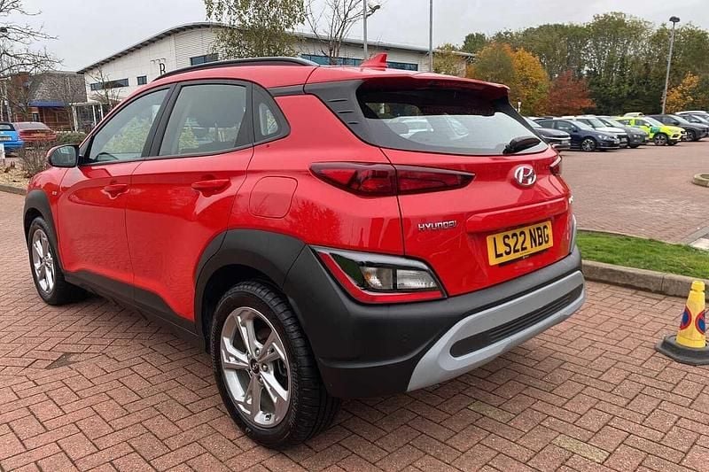 Used Hyundai Kona SE 120 HP (88 kW) 2022 Red SUV