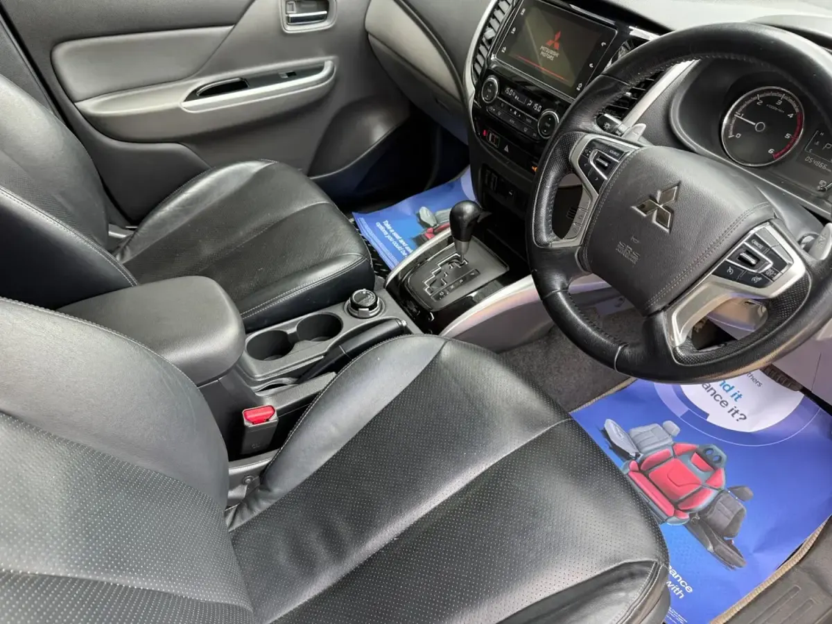 Used Mitsubishi L200 181 HP (133 kW) 2019 Grey Pickup