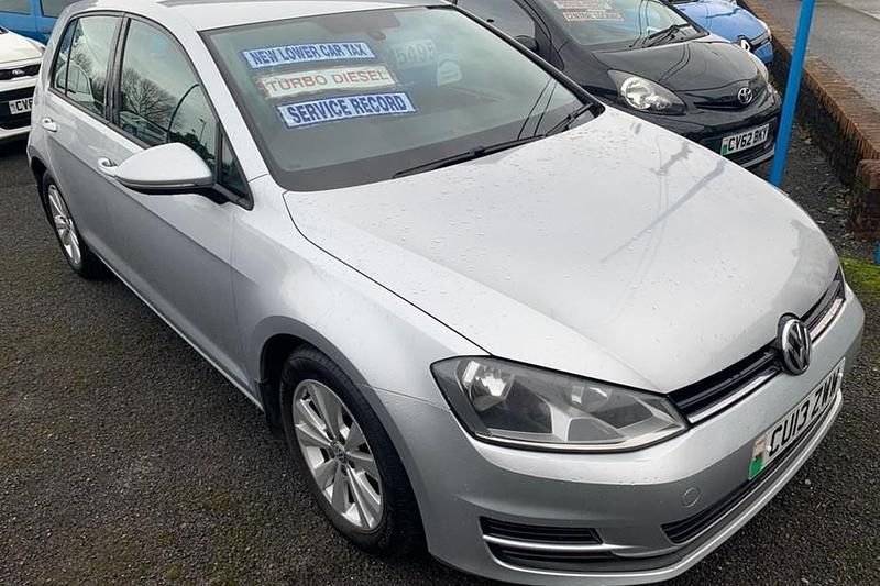 Used VW Golf VII SE 105 HP (77 kW) 2013 Silver Hatchback