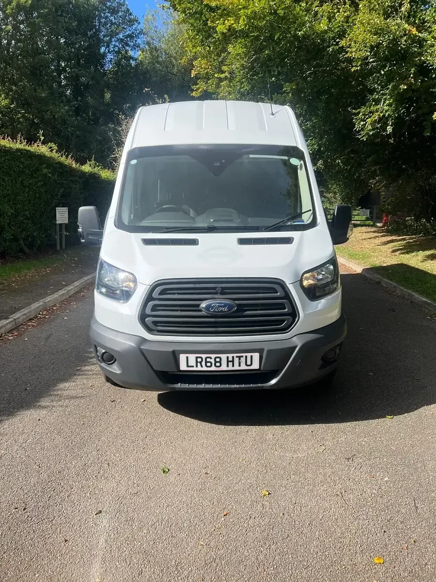 Used Ford Transit 130 HP (95 kW) 2018 White Van