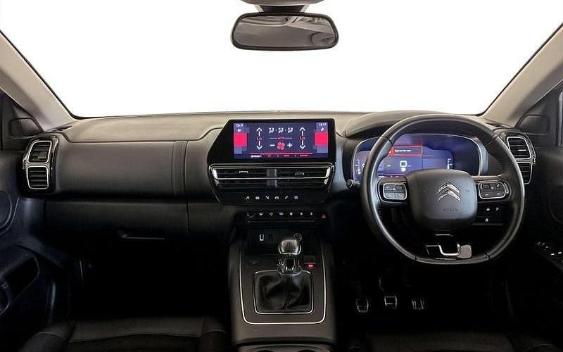 Used Citroën C5 PureTech 131 HP (96 kW) 2023 Hatchback