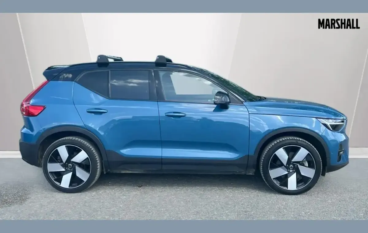 Used Volvo XC40 Ultimate 169 kW (231 HP) 2023 Blue SUV