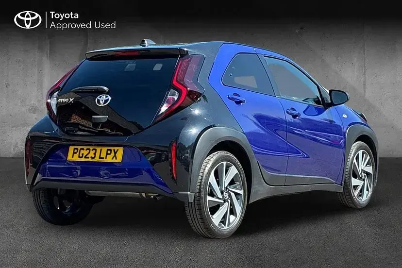 Used Toyota Aygo X 71 HP (52 kW) 2023 Blue SUV
