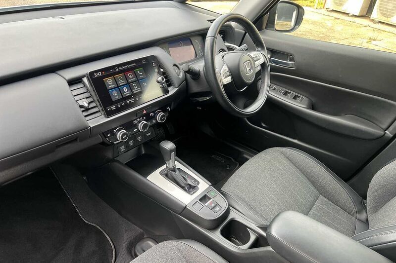 Image 2/4