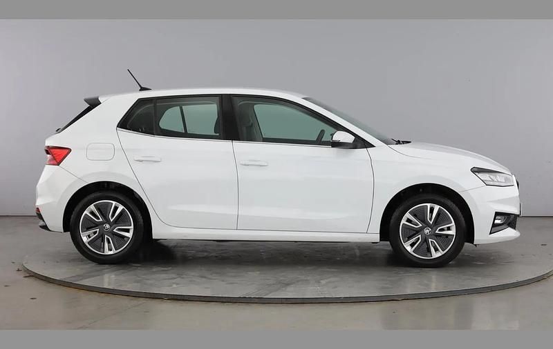 Used Skoda Fabia SE L 108 HP (79 kW) 2023 White Hatchback