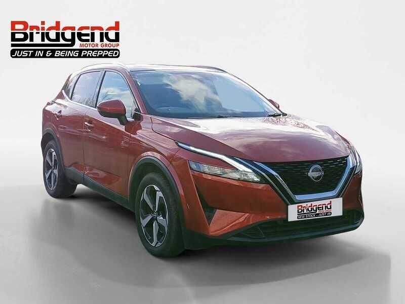 Used Nissan Qashqai N-Connecta 2023 Red SUV