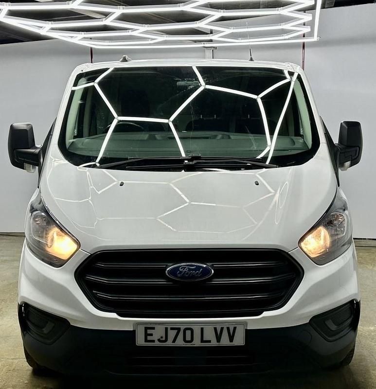 Begagnad Ford Transit Custom S 105 HK (77 kW) 2020 Vit Van