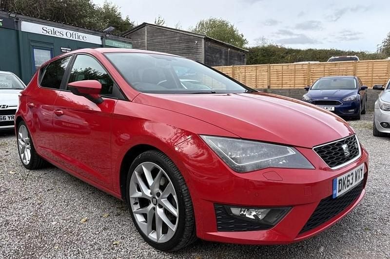 Red Used 2013 Seat Leon FR Hatchback | £5,995 (Fair price) - Image 1/1
