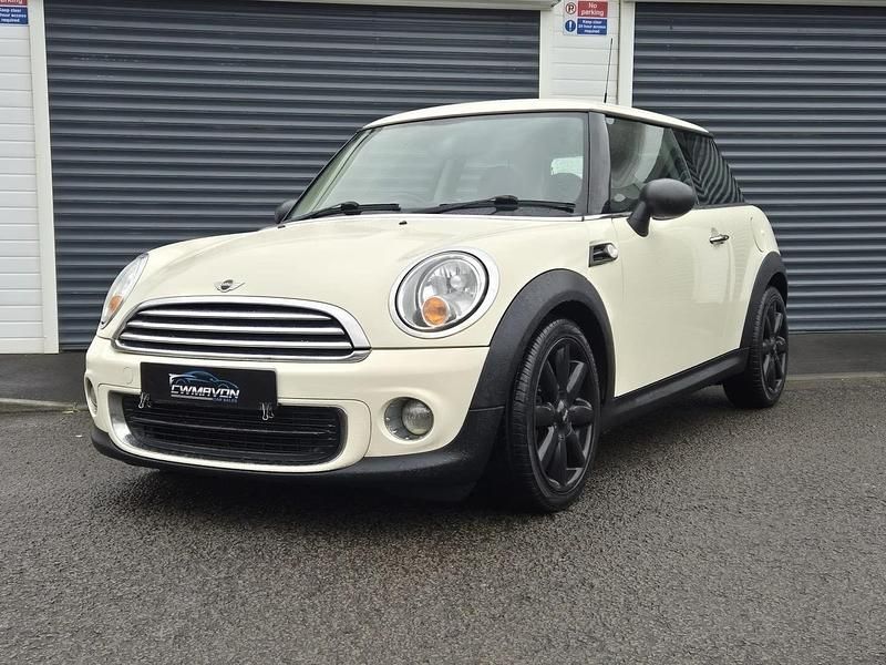 Used Mini ONE Hatch 2012 White Hatchback