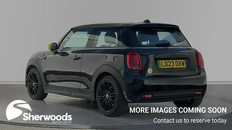 Usado Mini Cooper S Hatch 135 kW (184 HP) 2023 Preto Citadino
