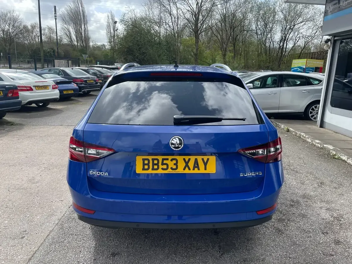 Used Skoda Superb SE L Executive 2019 Blue Estate