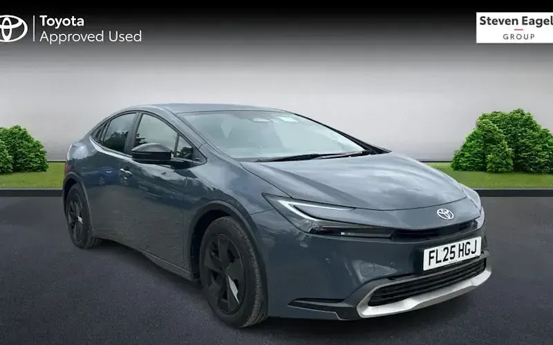 Used Toyota Prius Design 223 HP (164 kW) 2025 Hatchback