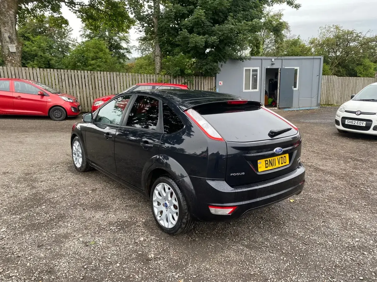 Used Ford Focus Zetec 2011 Black Hatchback