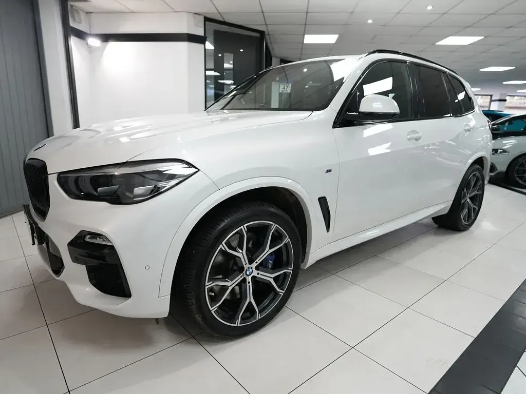 Used BMW X5 M Sport 265 HP (194 kW) 2020 White SUV