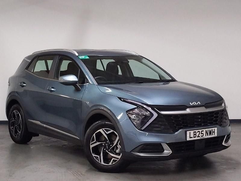 Grey Used 2025 Kia Sportage SUV | £23,498 (Super price) - Image 1/4
