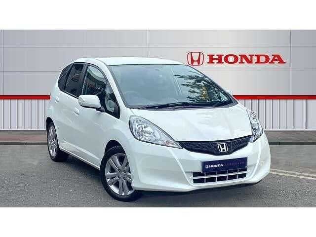 White Used 2015 Honda Jazz ES Hatchback | £9,852 (Fair price) - Image 1/4